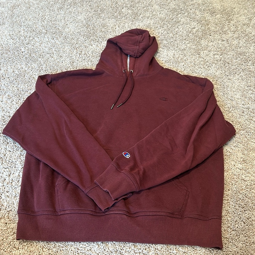 Champion maroon unisex sweatshirt size L